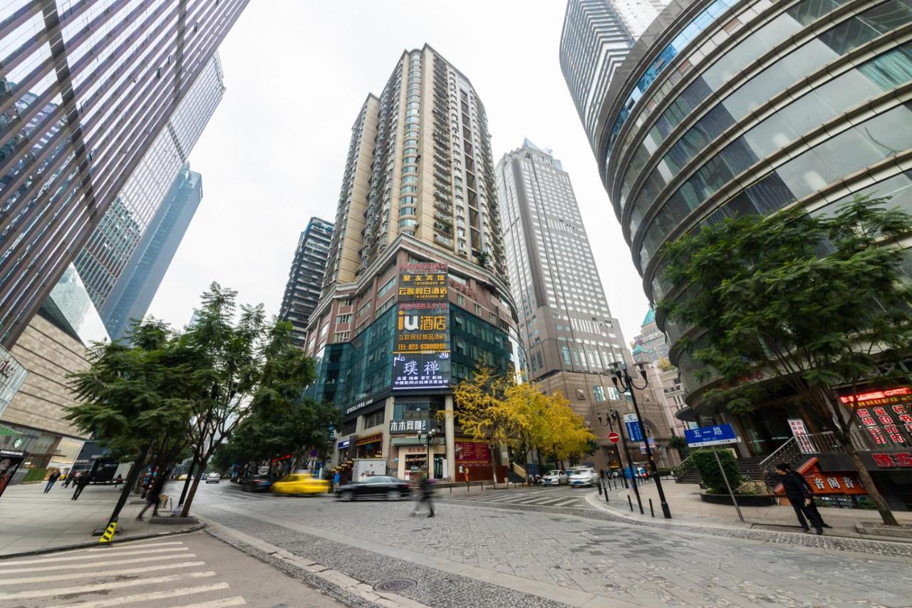 Iu Hotel Chongqing Jiefangbei Esterno foto