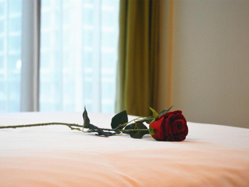 Iu Hotel Chongqing Jiefangbei Esterno foto